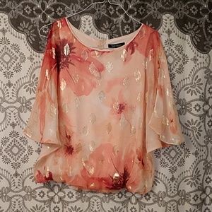 Nwot cold shoulder floral blouse